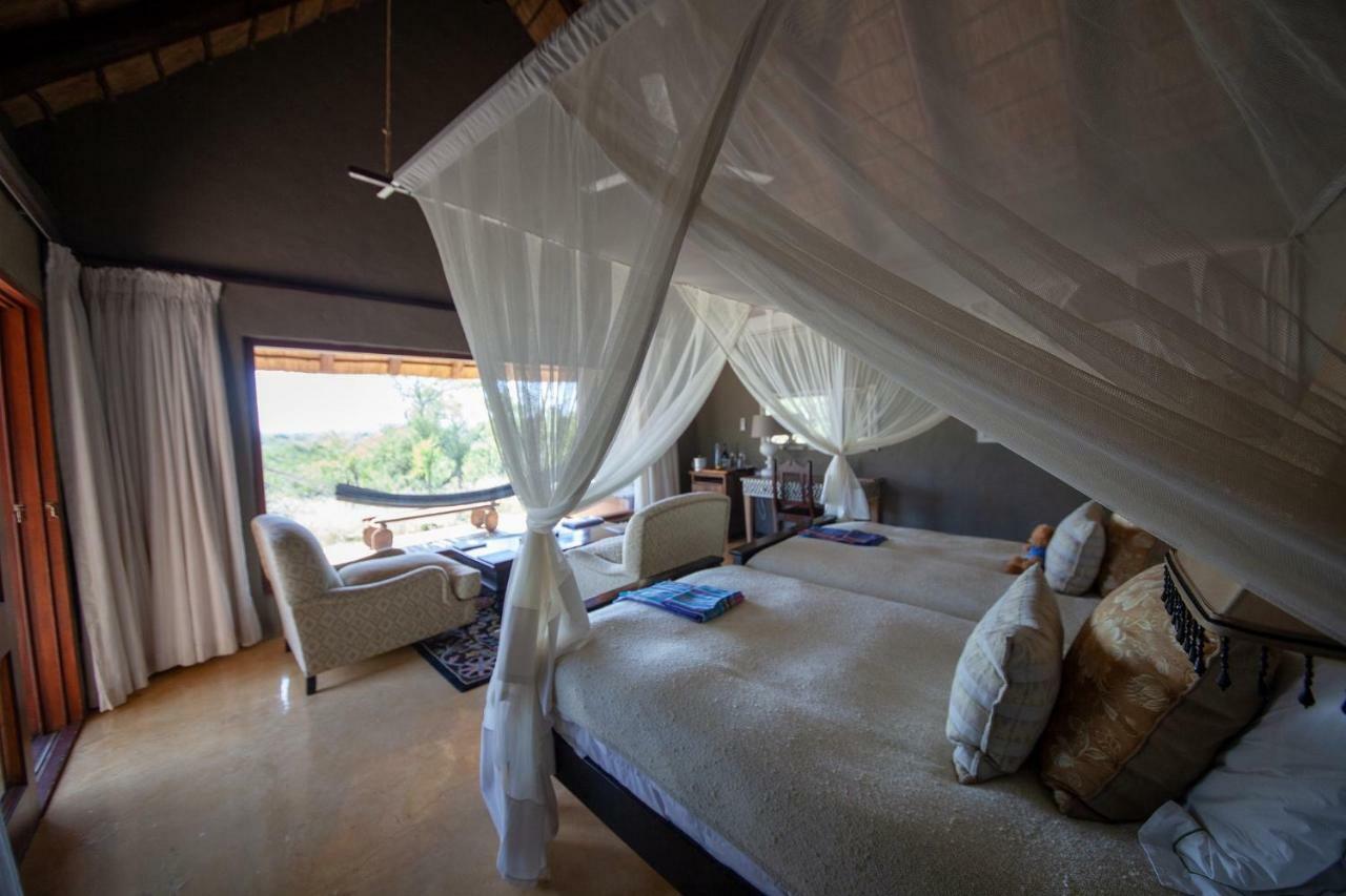 Little Garonga Villa Makalali Game Reserve Exteriör bild